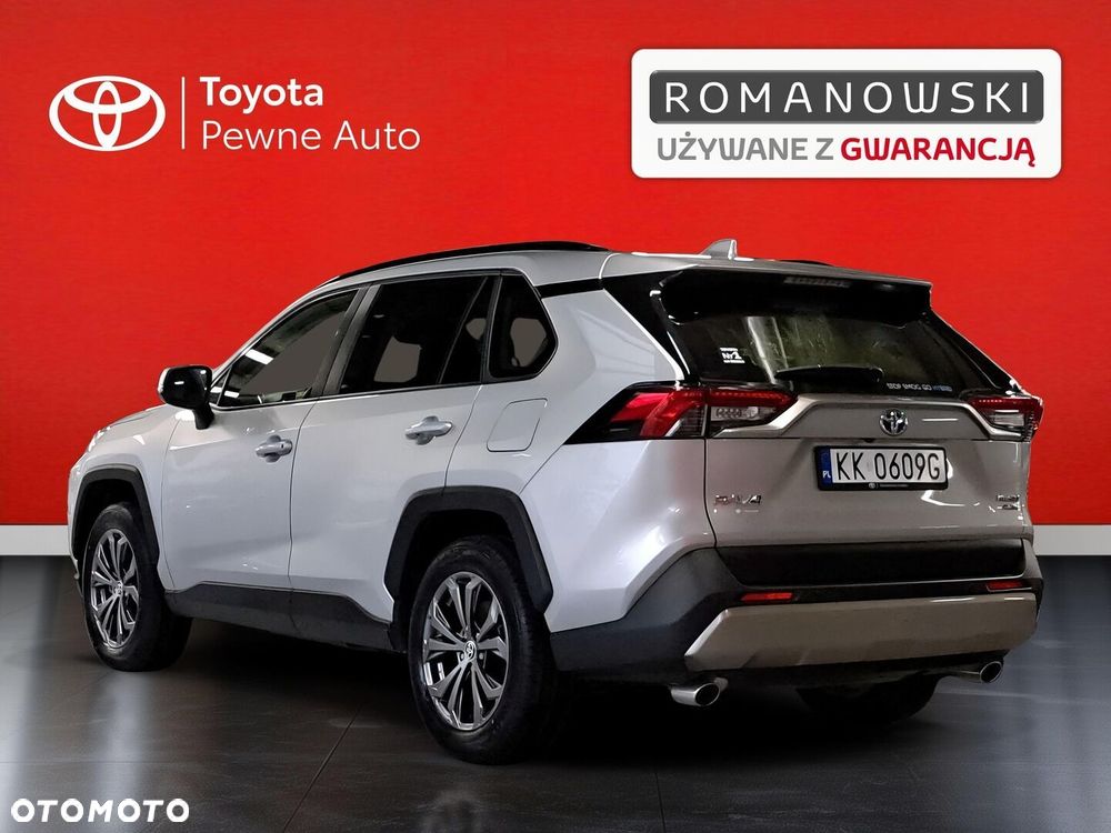 Toyota RAV4 - 8