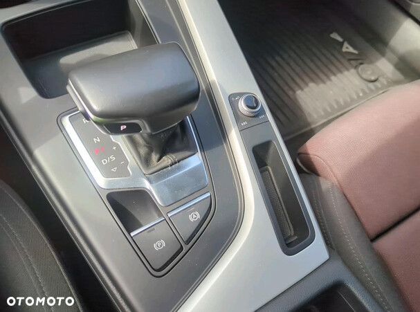 Audi A4 Limousine 40 TDI mHEV Quattro S tronic - 8