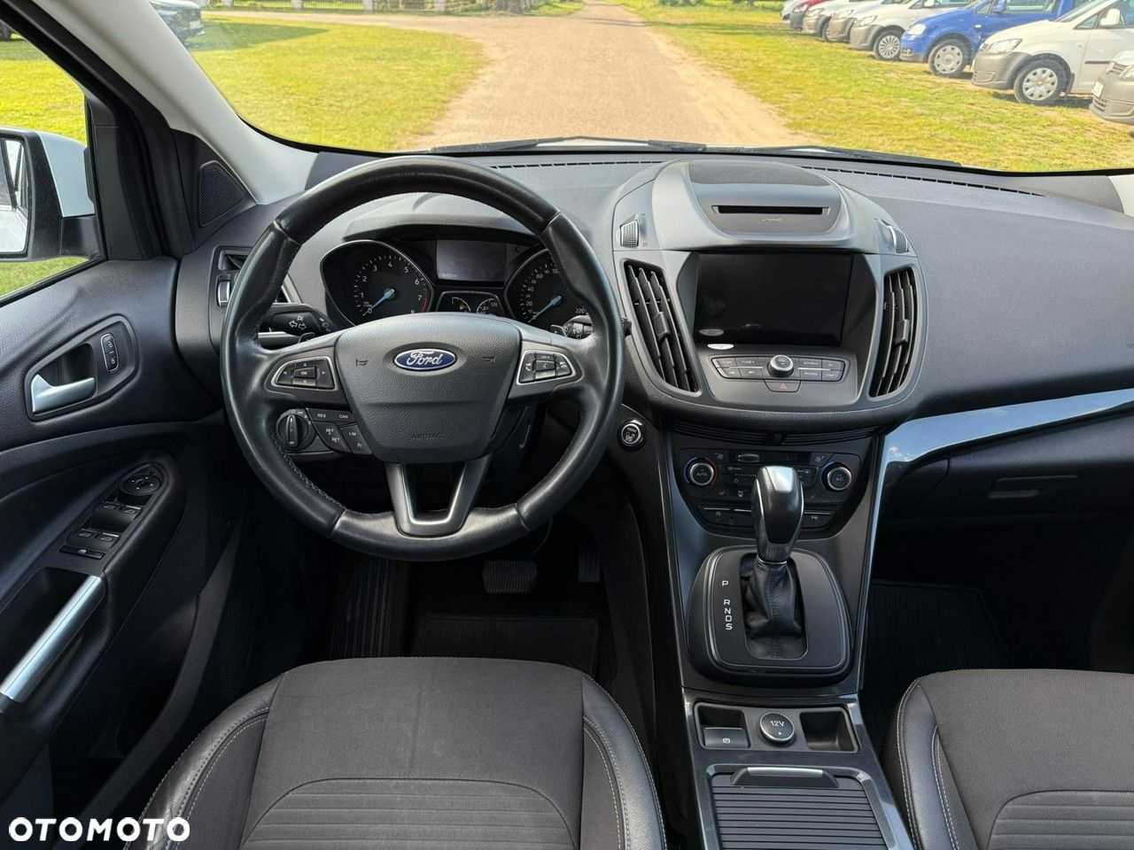 Ford Kuga - 18