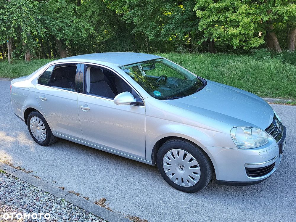 Volkswagen Jetta 1.9 TDI Comfortline - 17