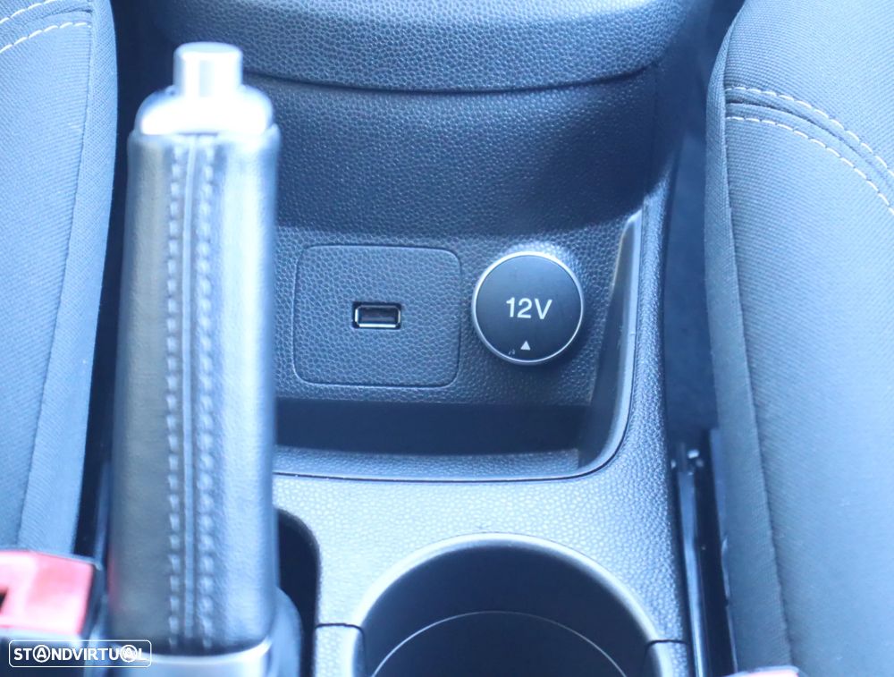 Ford Fiesta 1.0 Ti-VCT Trend - 41