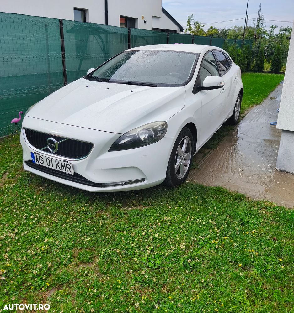 Volvo V40 D2 Geartronic Momentum - 1
