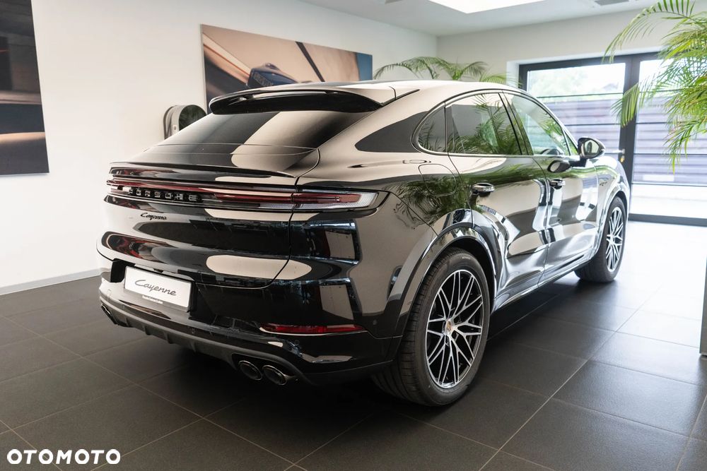 Porsche Cayenne E-Hybrid - 4