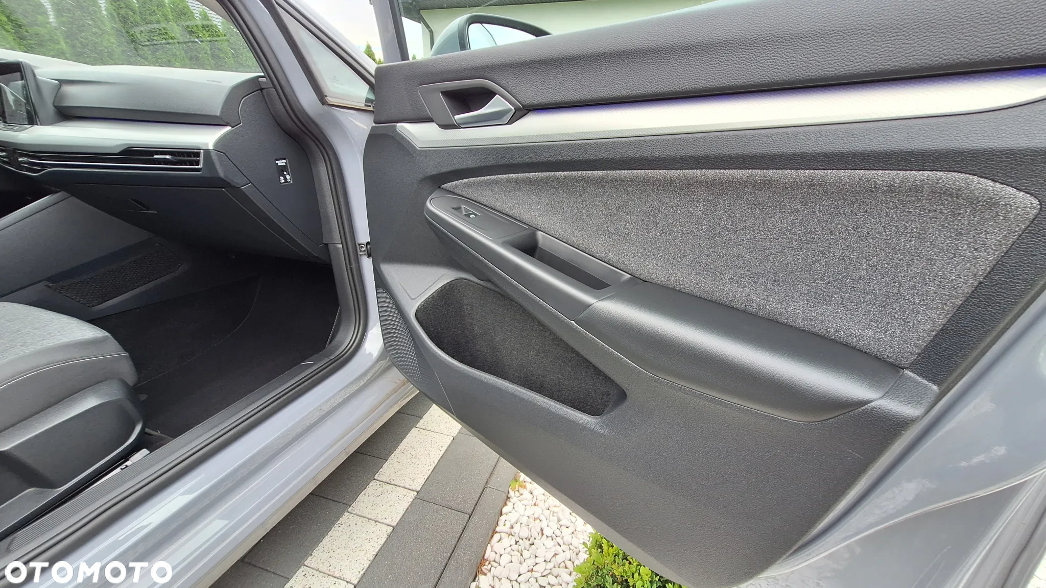 Volkswagen Golf 2.0 TDI SCR DSG Move - 17