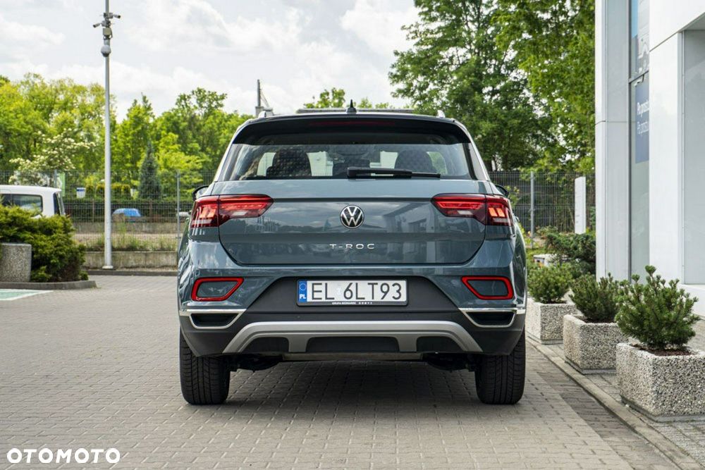 Volkswagen T-Roc - 8
