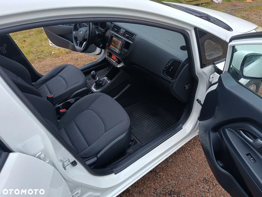 Kia Rio 1.4 Spirit - 14