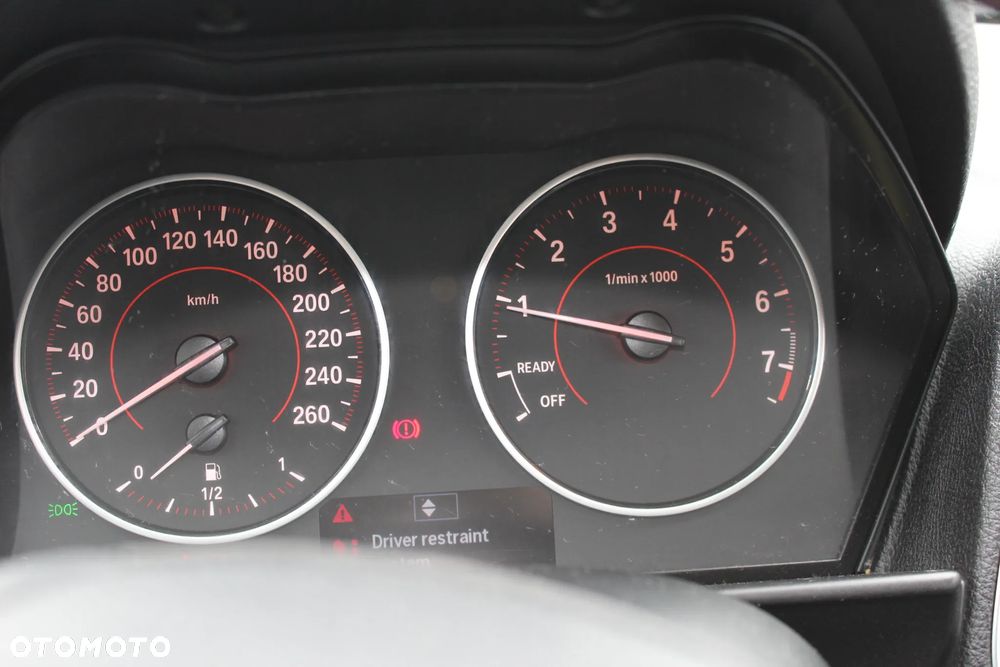 BMW Seria 1 - 8