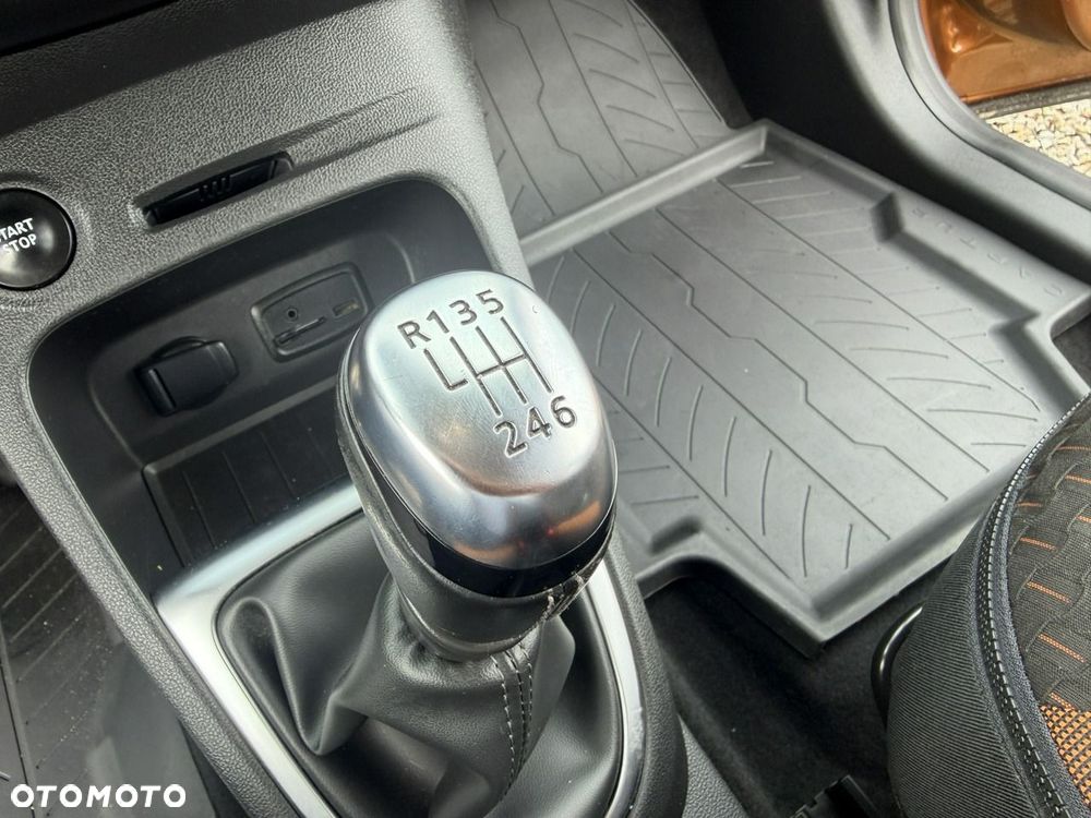 Renault Captur - 18