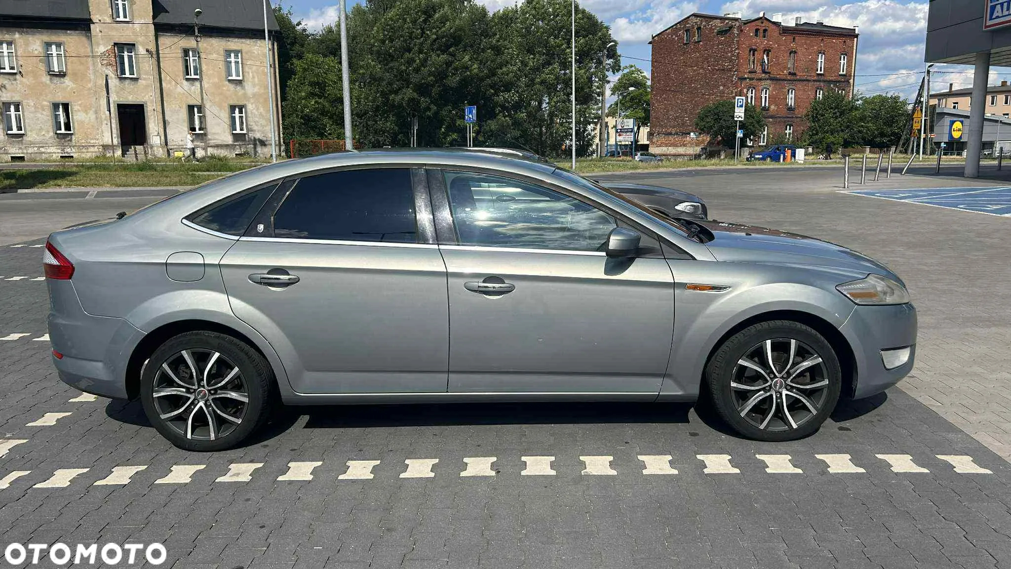 Ford Mondeo 2.0 TDCi Ghia - 2