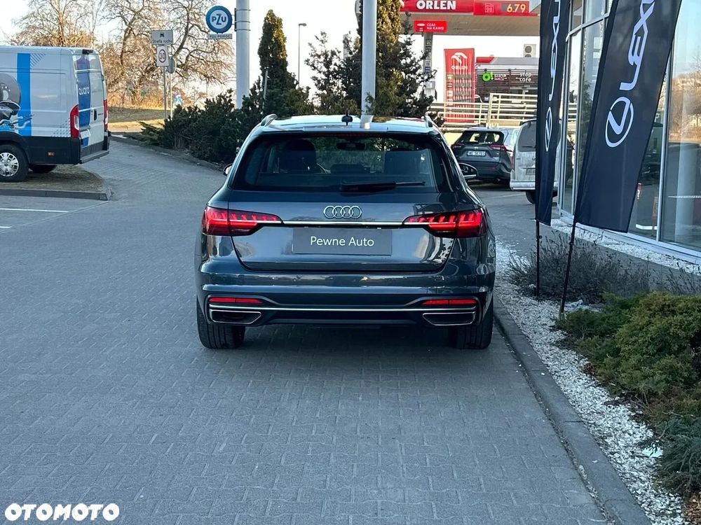 Audi A4 Avant - 19