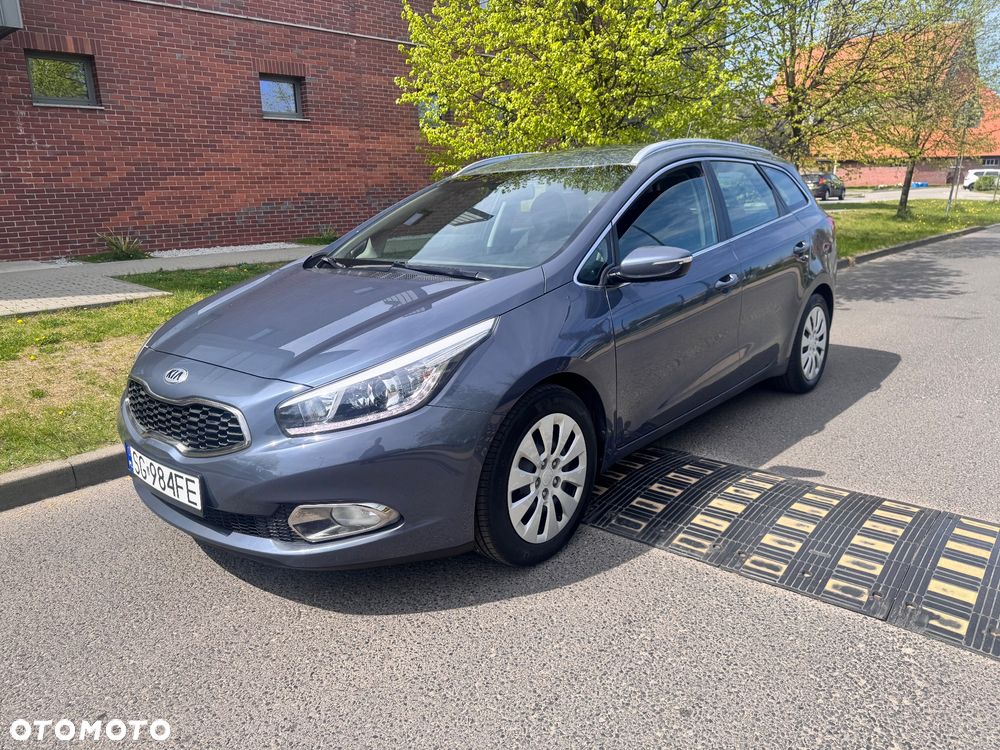Kia Ceed 1.4 CVVT Attract plus - 1