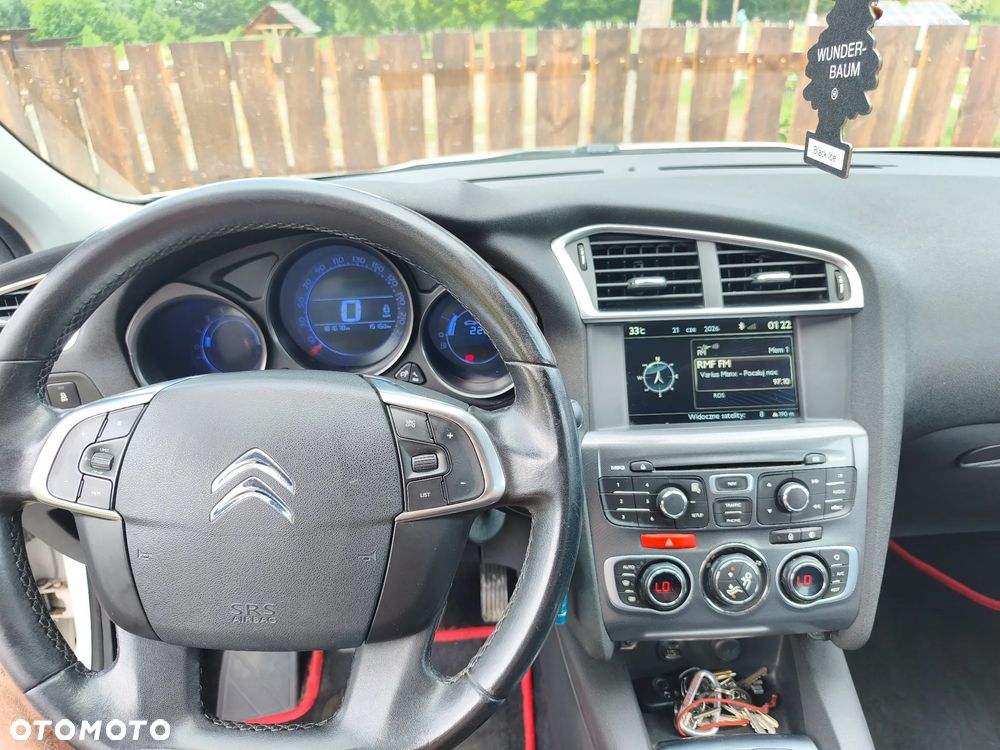 Citroën C4 1.6 HDi Exclusive - 16