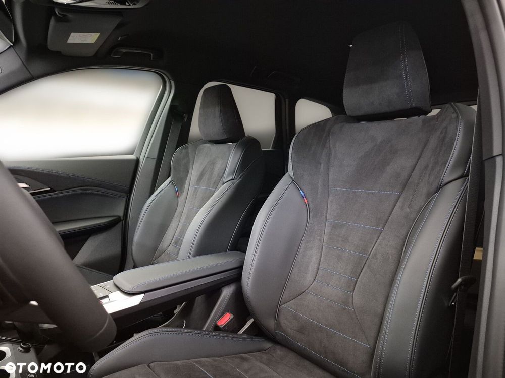 BMW X1 - 13