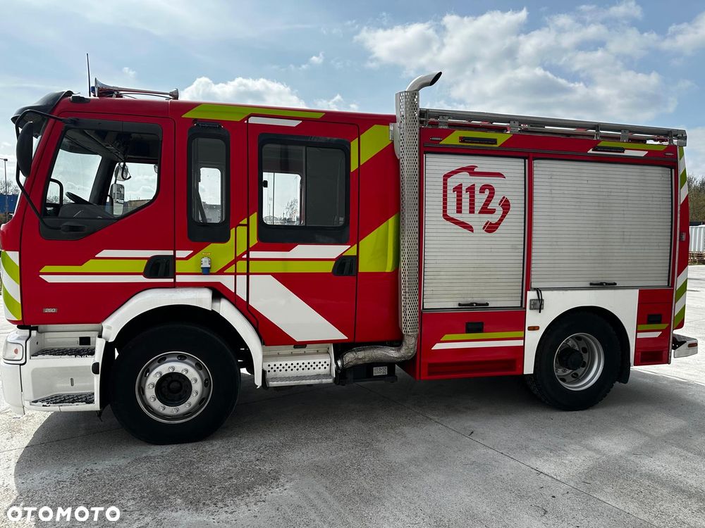 Renault Premium - 9