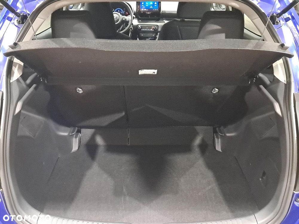 Toyota Yaris Hybrid 1.5 Style - 11