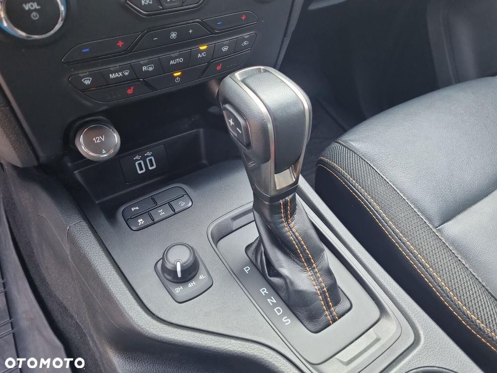 Ford Ranger 2.0 EcoBlue 4x4 DC Wildtrak - 19