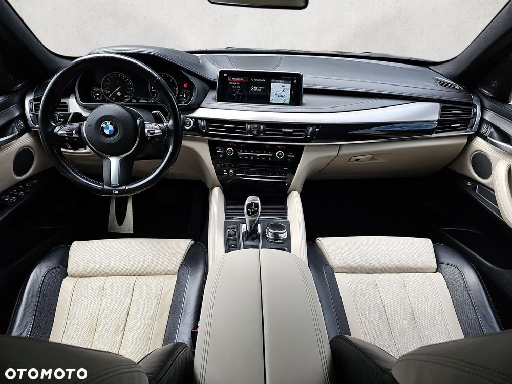 BMW X6 - 24