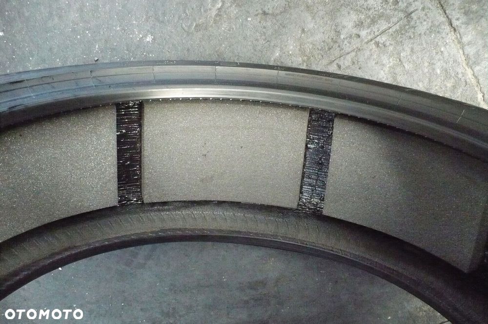 2x PIRELLI P Zero PZ4 255/40R21 5,9mm 6,9mm 2021 - 5