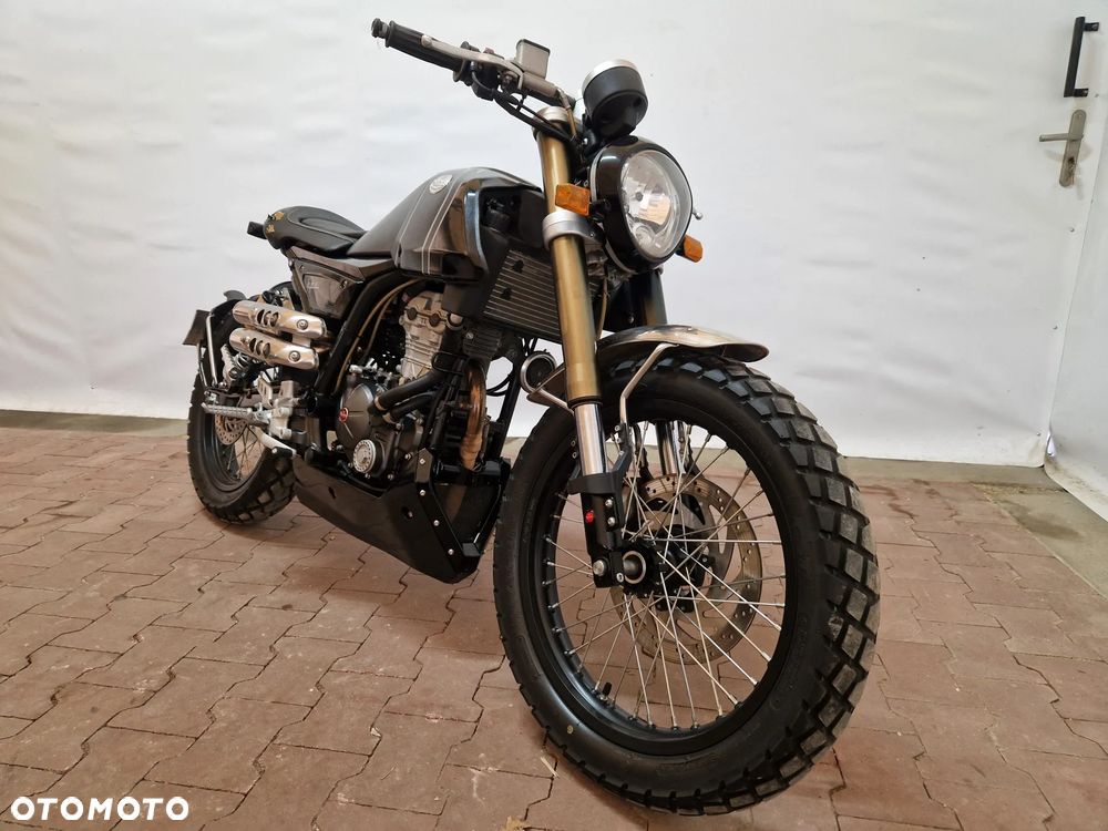 Mondial HPS 125 - 27