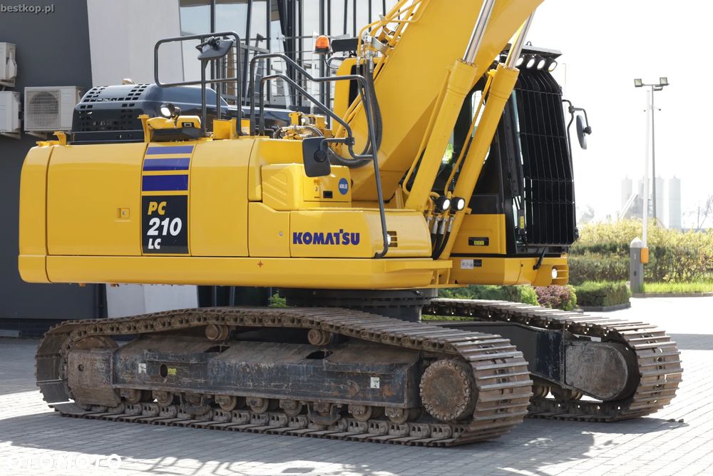 Komatsu PC210LC-11 - 13