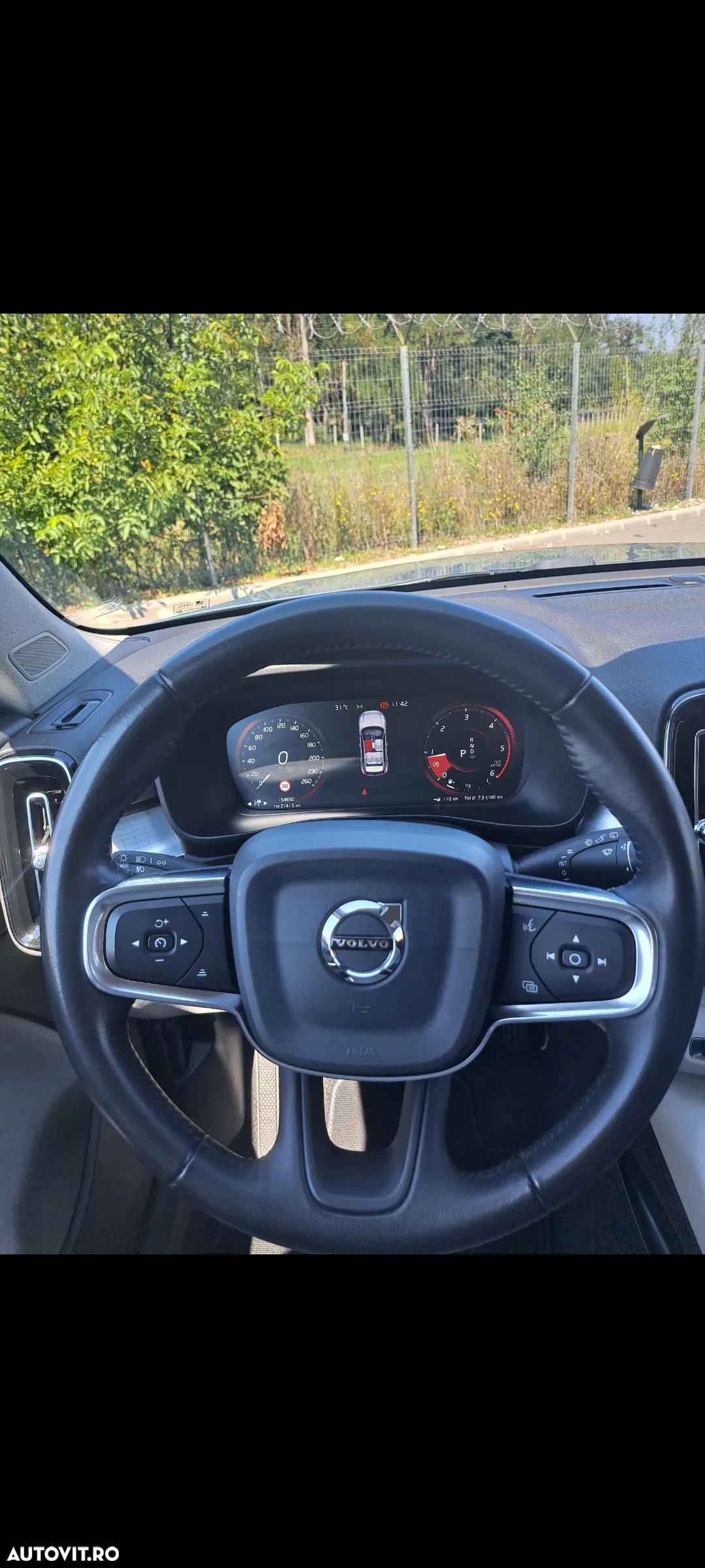 Volvo XC 40 D3 AWD Momentum Pro - 12