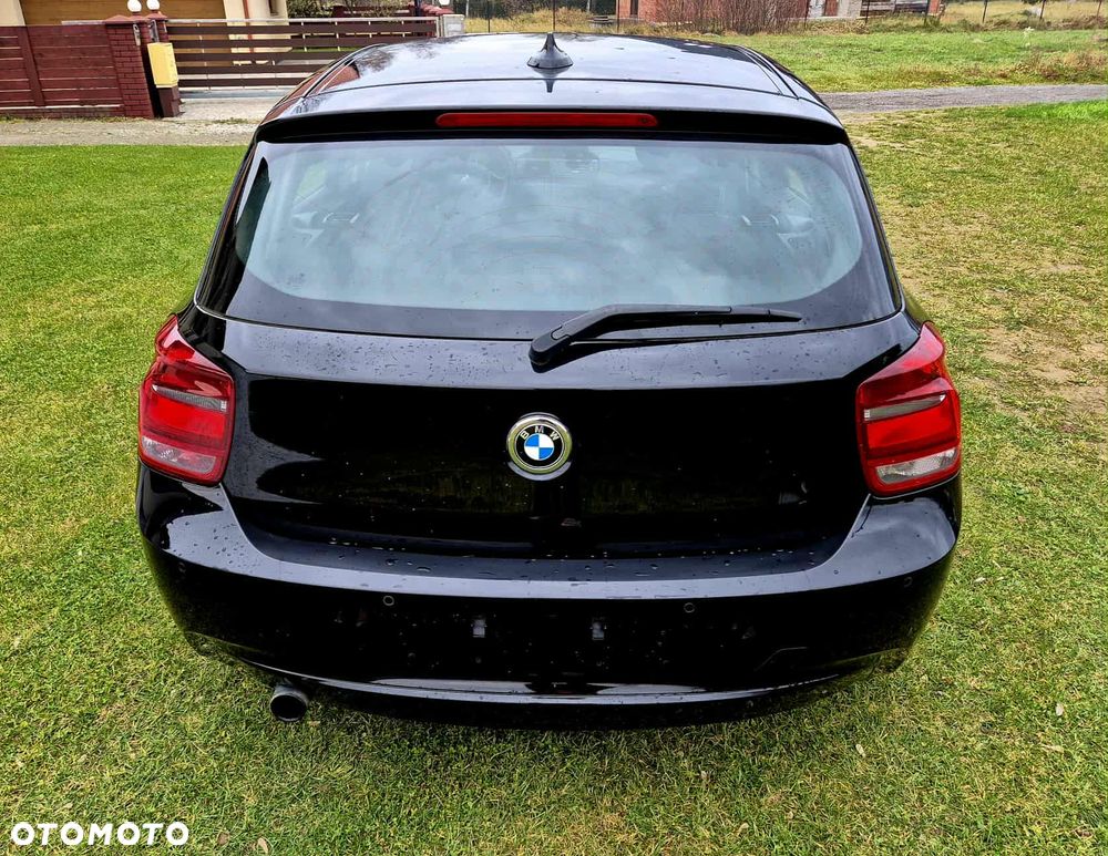 BMW Seria 1 116i - 5