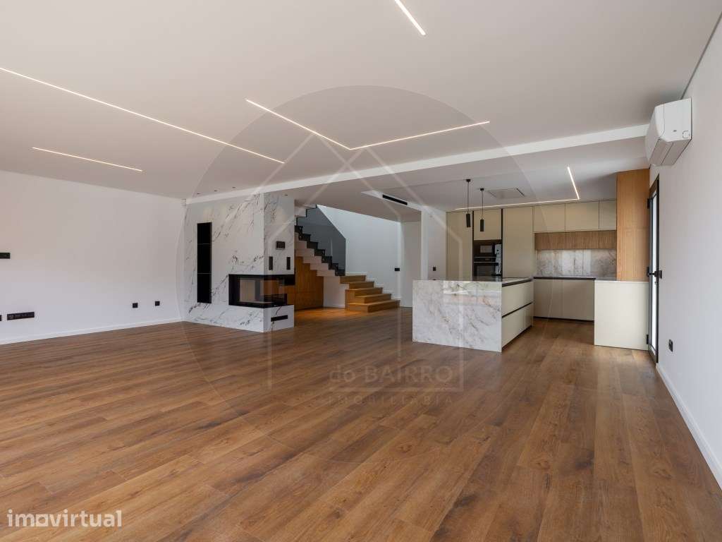 Moradia T4 com Piscina, design moderno, em Vila Nova de Gaia - Grande imagem: 5/54