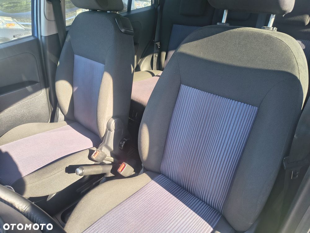 Ford Fusion - 14