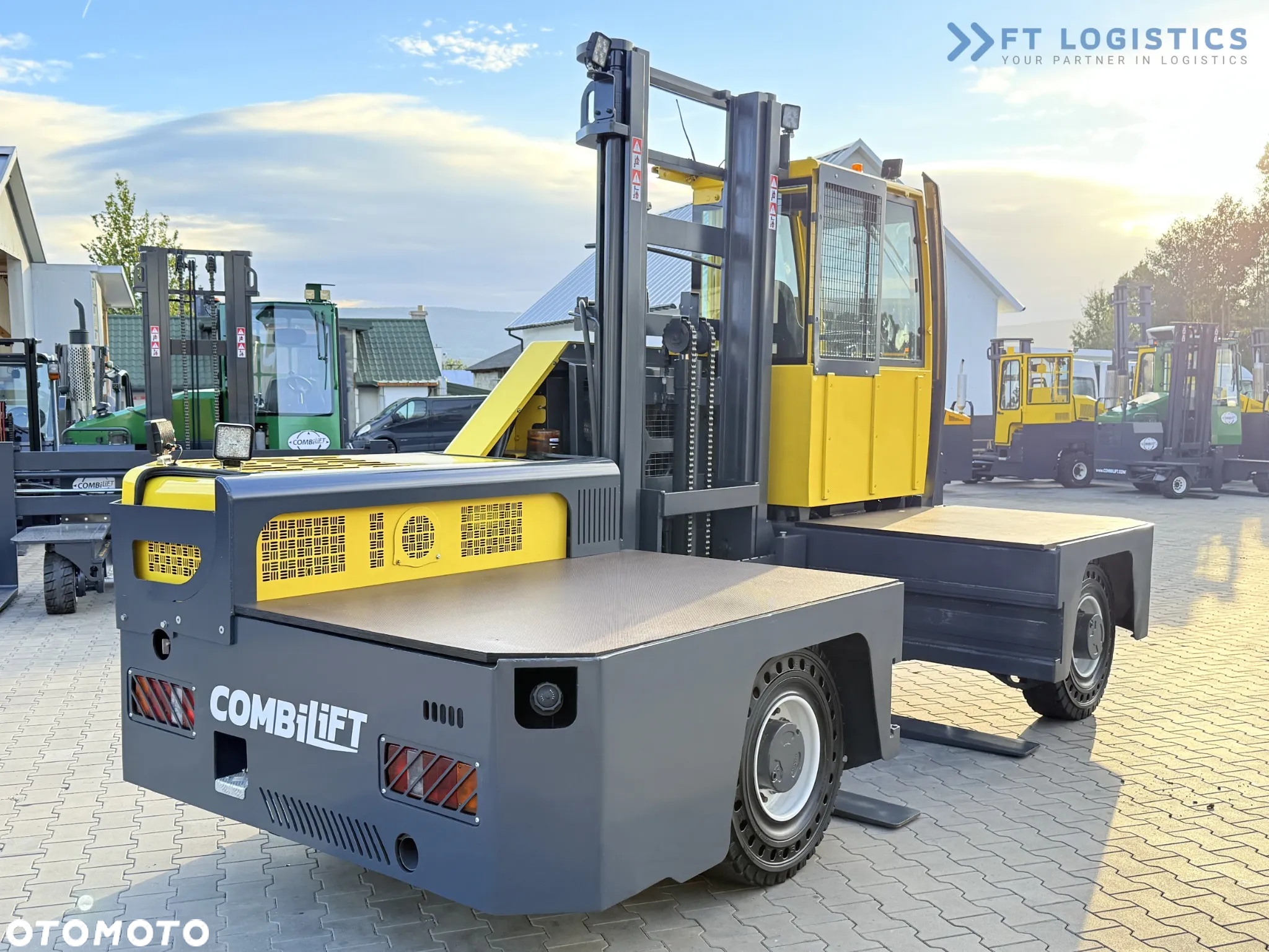 Combilift WÓZEK BOCZNY / C5000FSL / DIESEL / DUPLEX 4100MM /JEDYNE 2573 MOTOGODZIN / PEŁNA KABINA / STAN IDEALNY / NOWE OPONY / Szeroka oferta wózków czterokierunkowych i bocznych, dopasowanych do różnorodnych potrzeb i zastosowań - 8