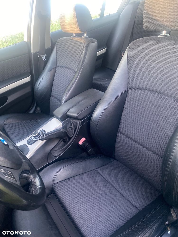 BMW Seria 3 320i Edition Exclusive - 6