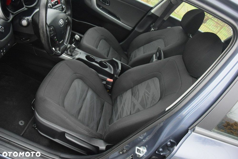 Kia Ceed 1.4 CVVT Edition 7 - 28