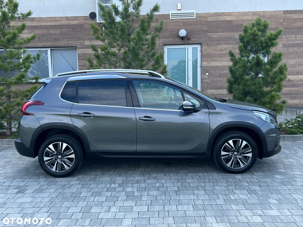 Peugeot 2008 BlueHDi 100 STOP & START Allure - 20