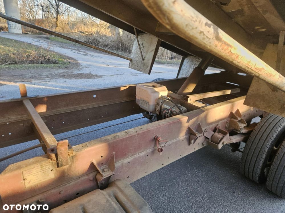 Iveco DAILY  35C13  ZDROWY  2004 rok - 6