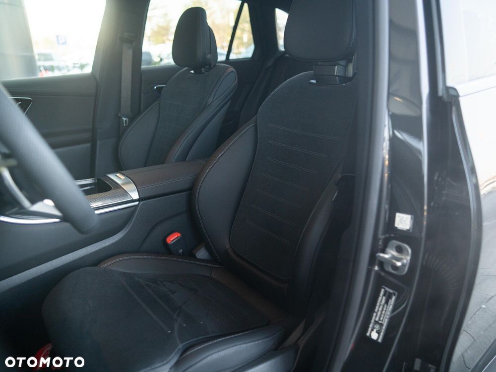 Mercedes-Benz GLC - 9