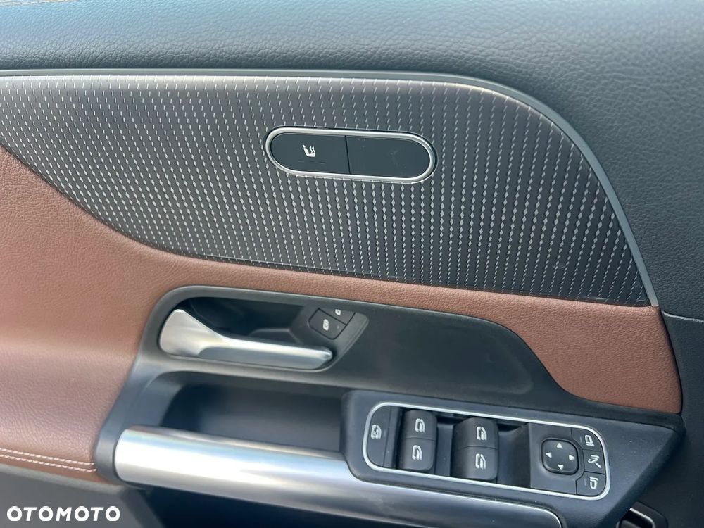 Mercedes-Benz Klasa B 180 7G-DCT - 29