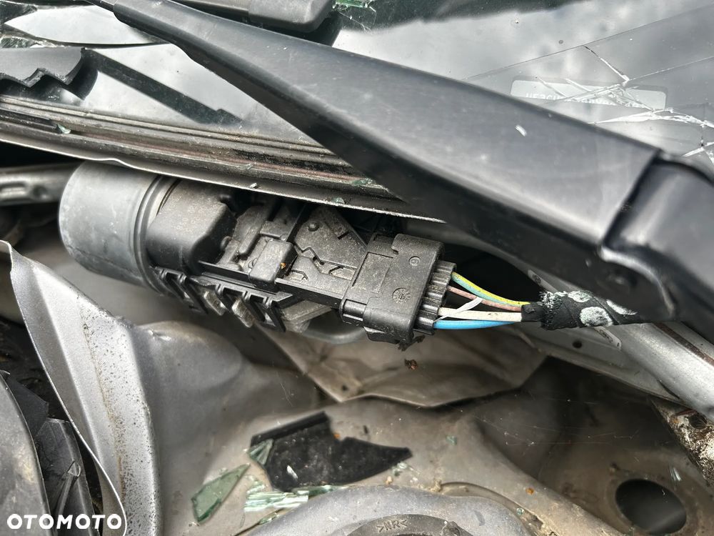 Peugeot 2008 mechanizm silnik wycieraczek przód - 2