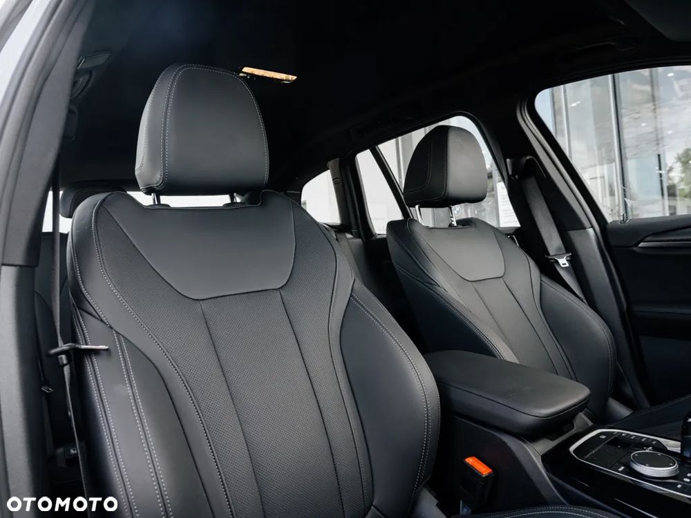 BMW X3 xDrive20d - 10