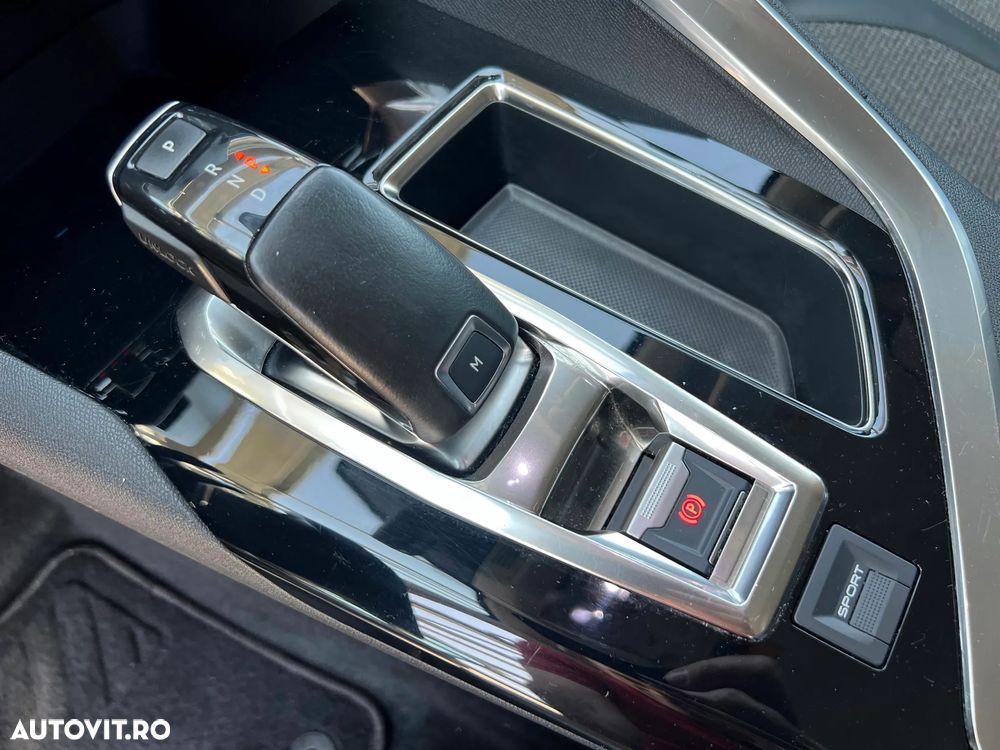 Peugeot 5008 BlueHDI 130 EAT8 Allure Pack - 23