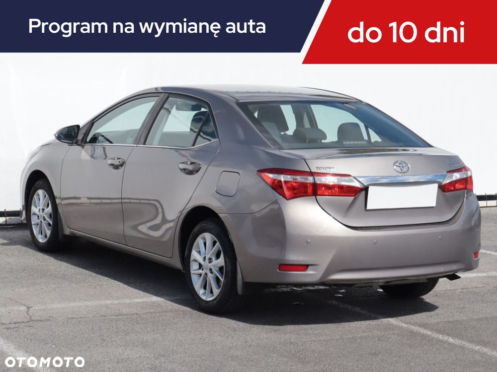Toyota Corolla - 6