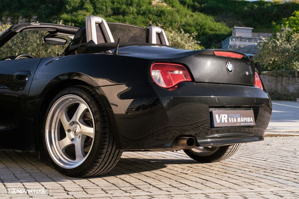 BMW Z4 2.0i - 16