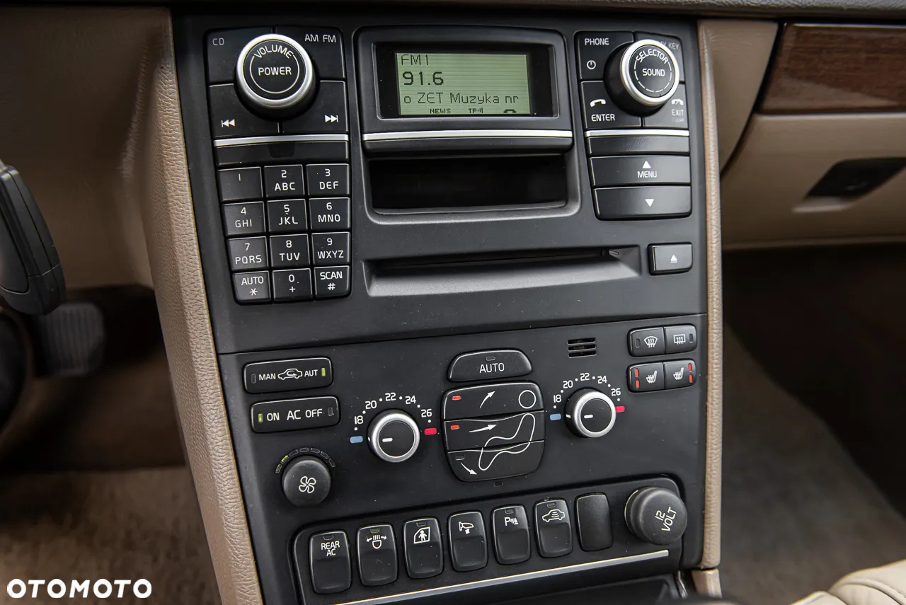 Volvo XC 90 D5 AWD Executive - 21