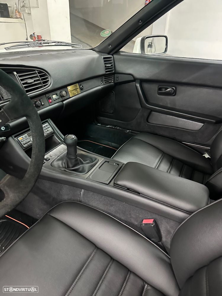 Porsche 944 Standard - 9