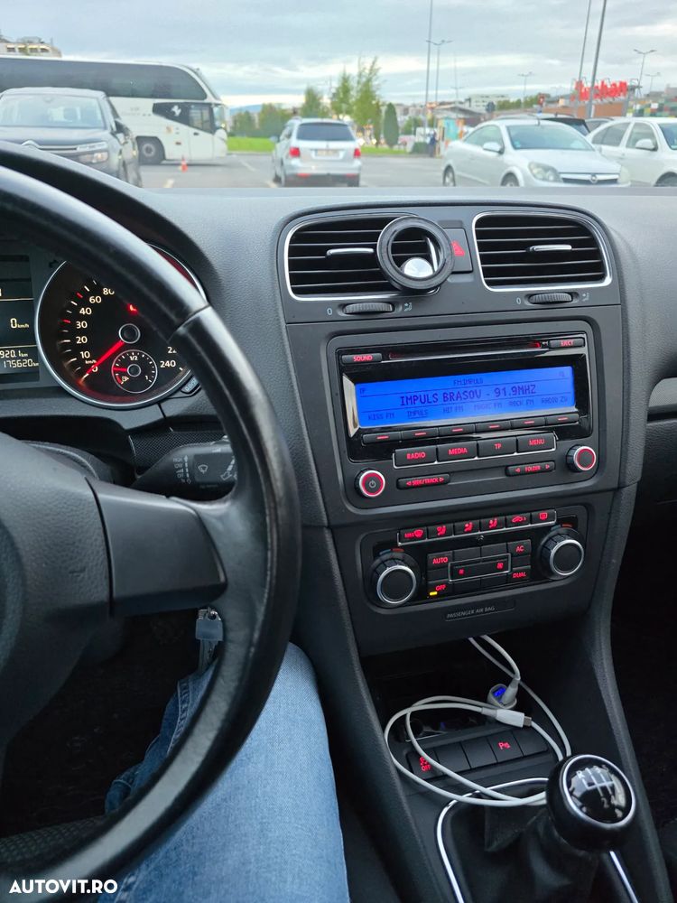 Volkswagen Golf 1.2 TSI Comfortline - 8