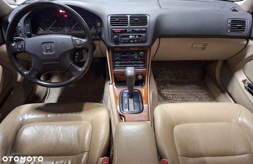 Honda Legend - 7