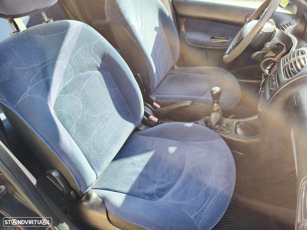 Peugeot 206 1.4 HDi ColorLine - 11