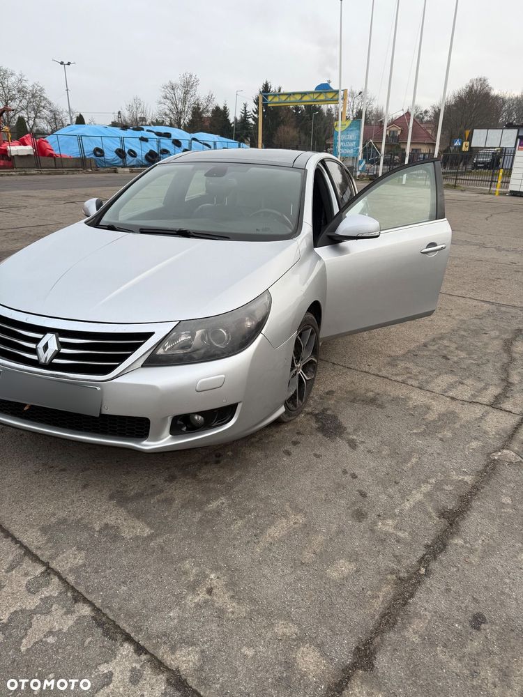 Renault Latitude 2.0 dCi Initiale - 1