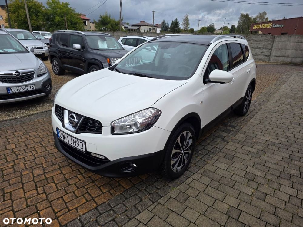 Nissan Qashqai+2