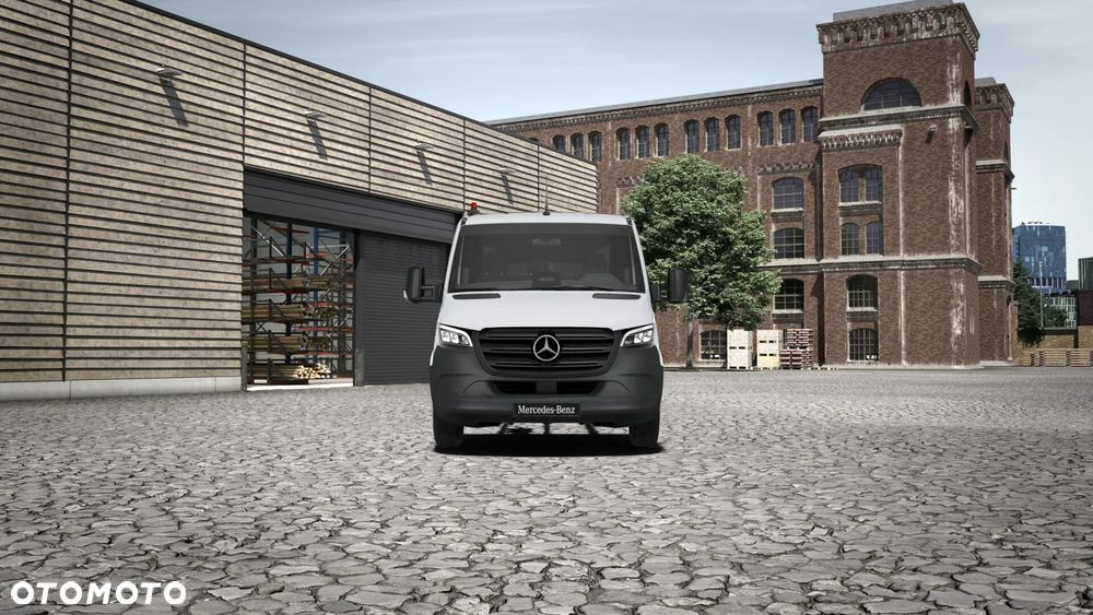Mercedes-Benz Sprinter - 12
