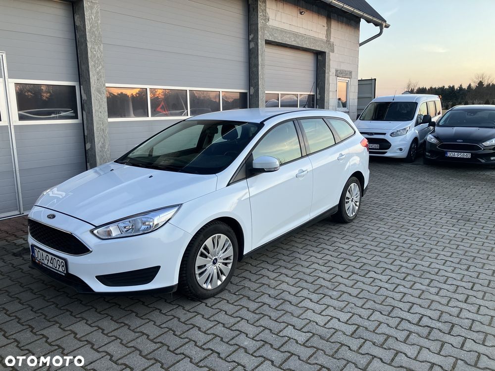 Ford Focus - 1
