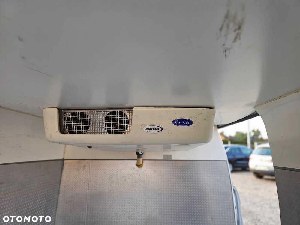 Mercedes-Benz Vito - 15